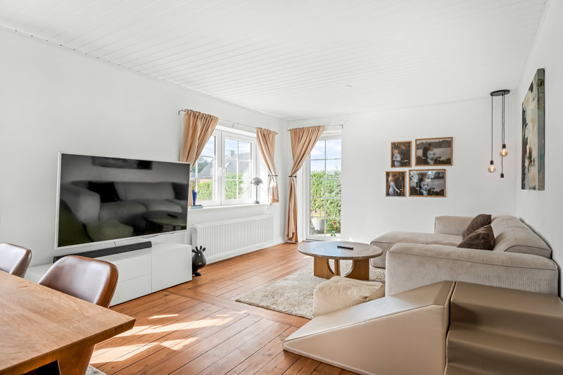 Property image number 2
