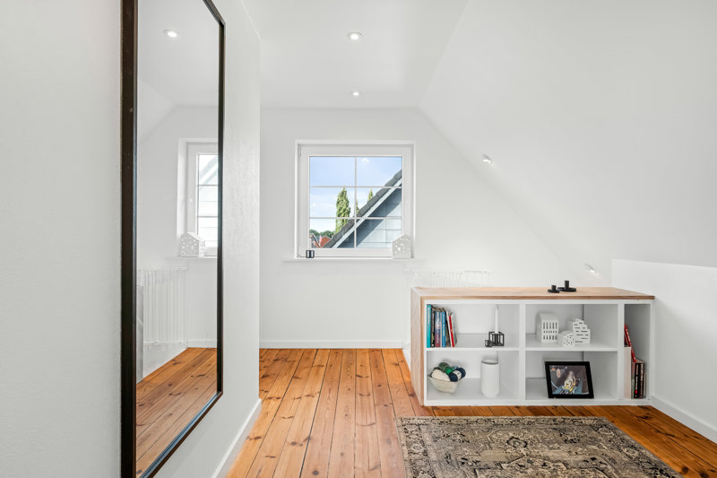toggle-gallery-image