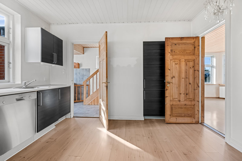 Property image number 2