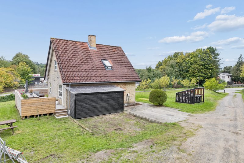 Property image number 2
