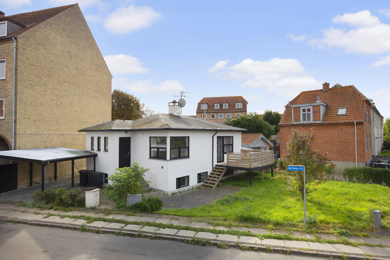 Property image number 1