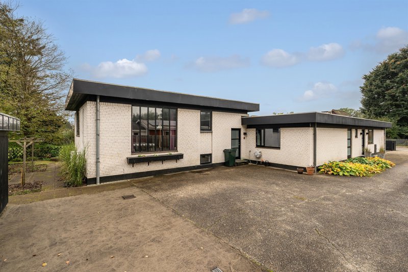 Property image number 2