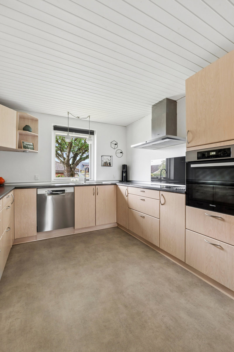 Property image number 8