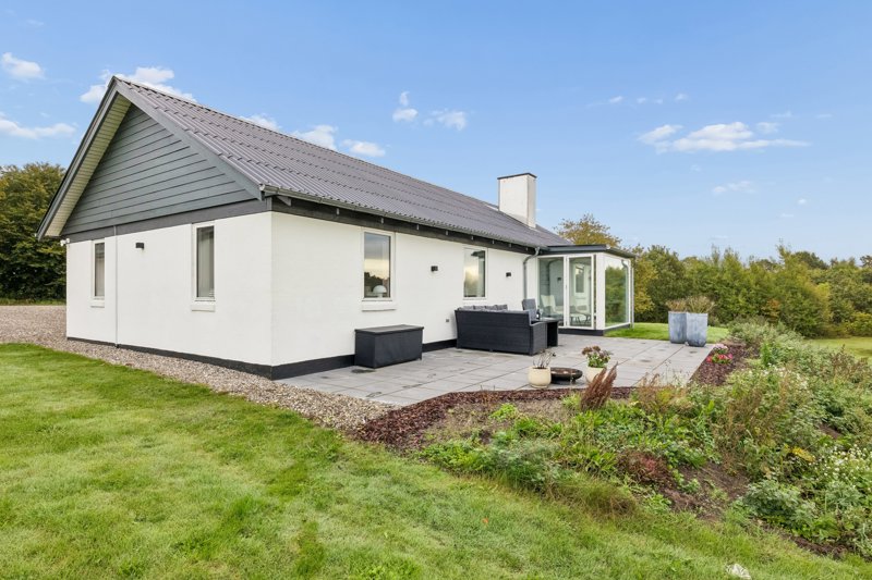 Property image number 2