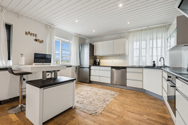Property image number 8