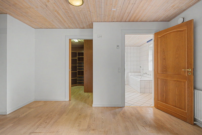 toggle-gallery-image