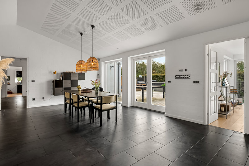 Property image number 8