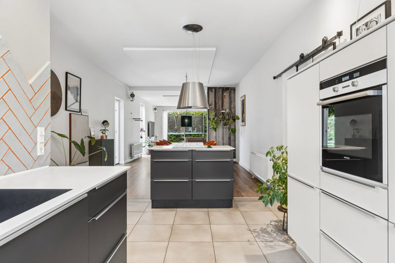 Property image number 8