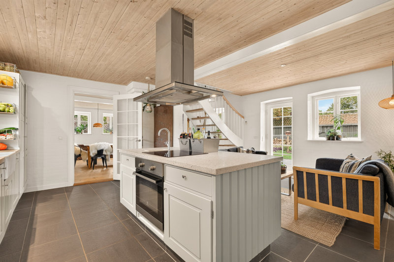 Property image number 8