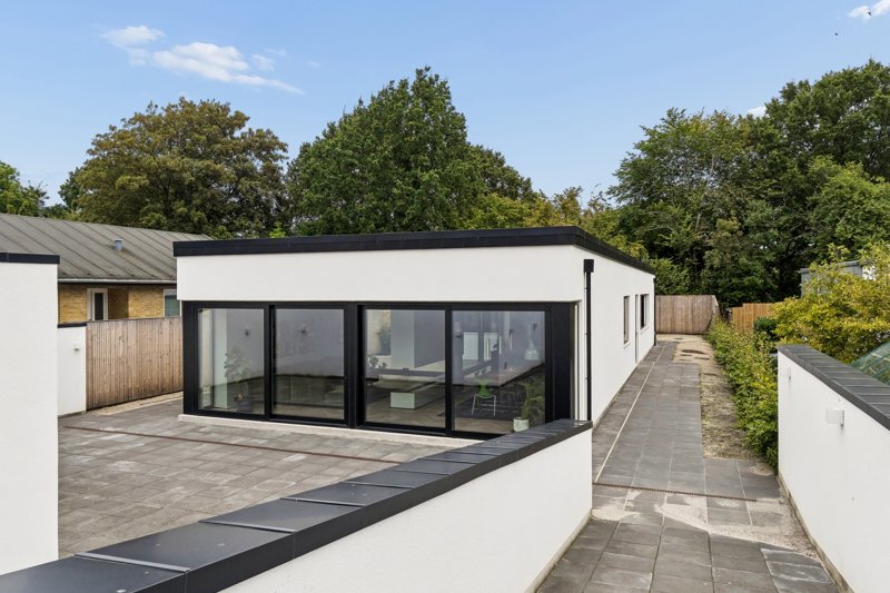 Property image number 2
