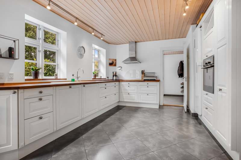 Property image number 8