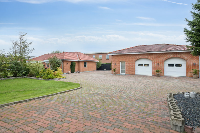 Property image number 1