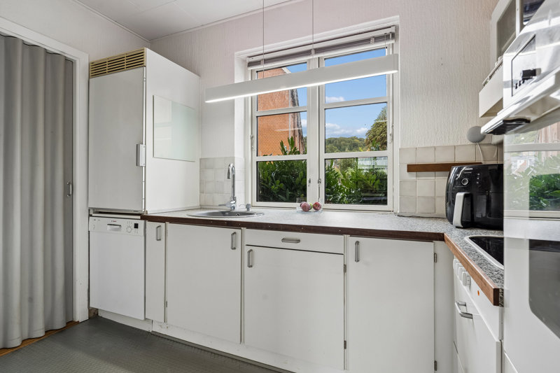 Property image number 8