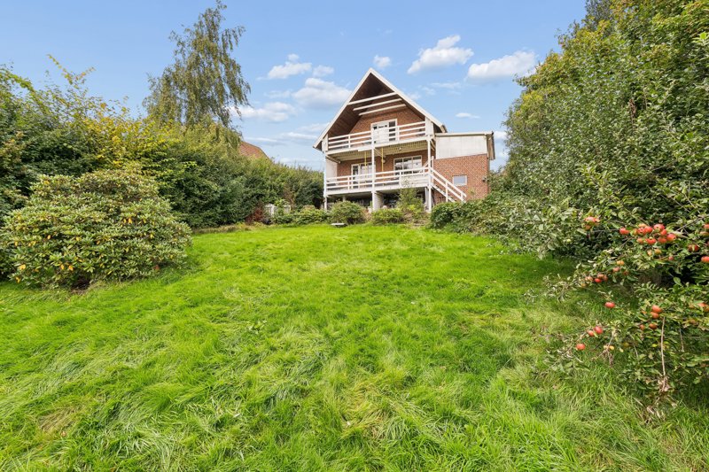 Property image number 2