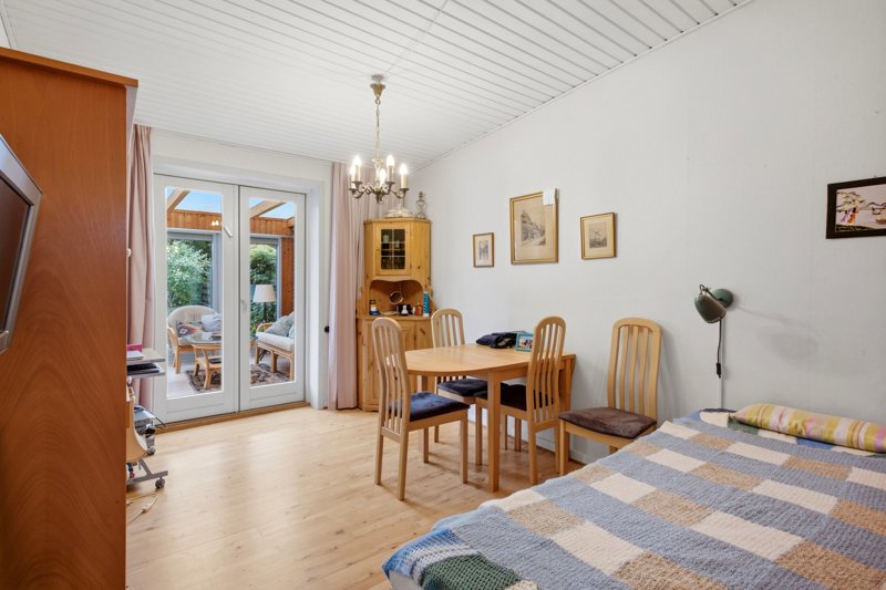 Property image number 8
