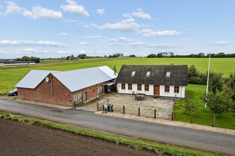 Property image number 2