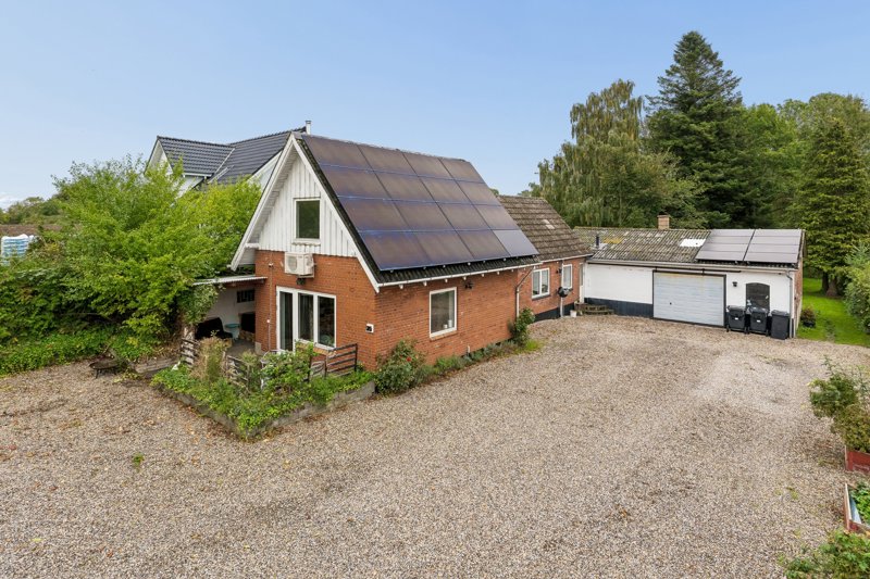 Property image number 1