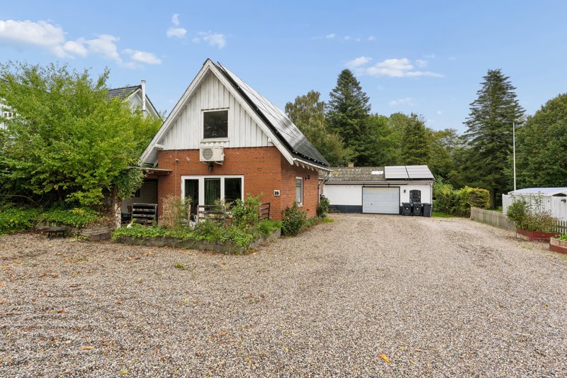 Property image number 2