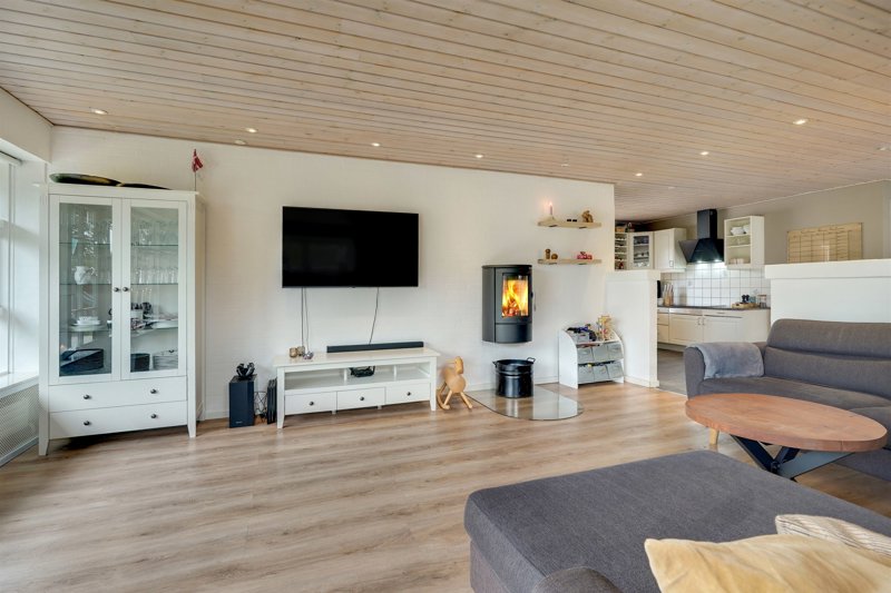 Property image number 2