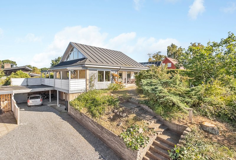Property image number 1