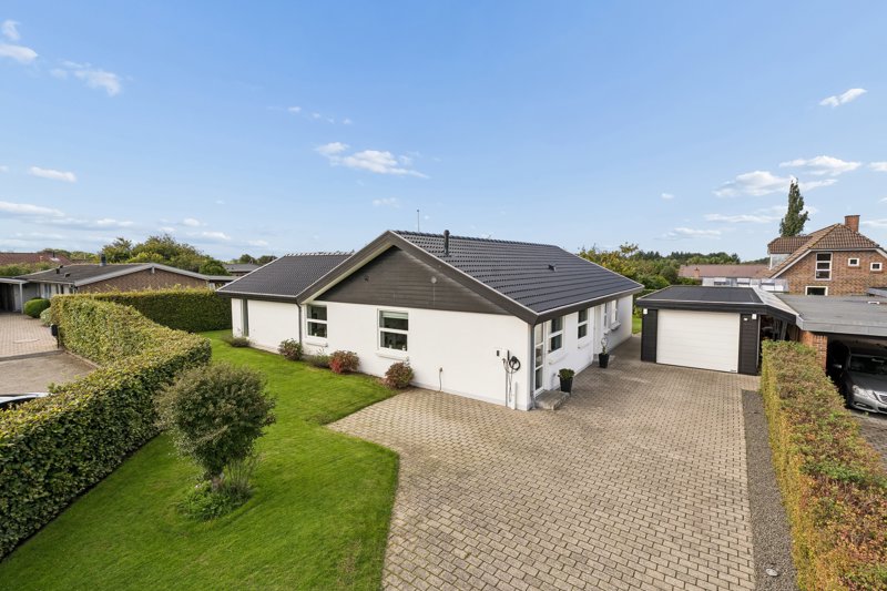 Property image number 1