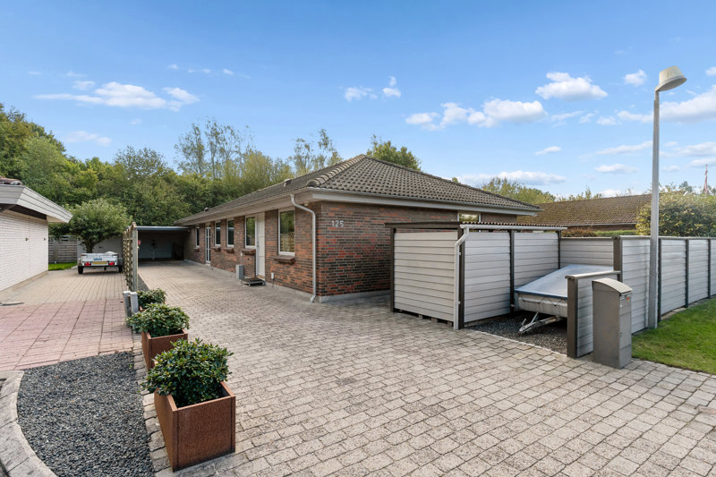 Property image number 3
