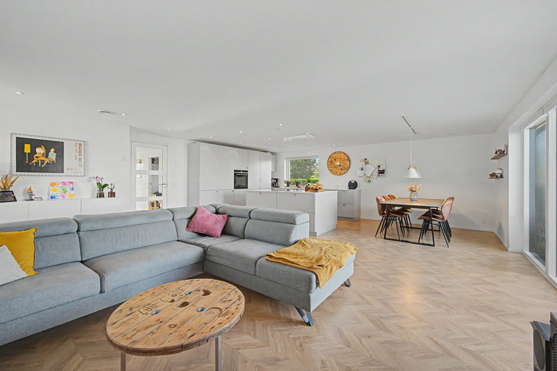Property image number 8