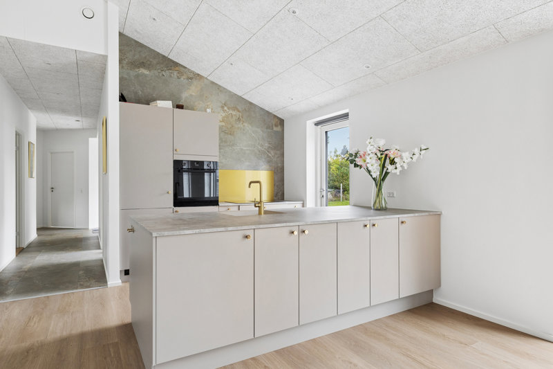 Property image number 8