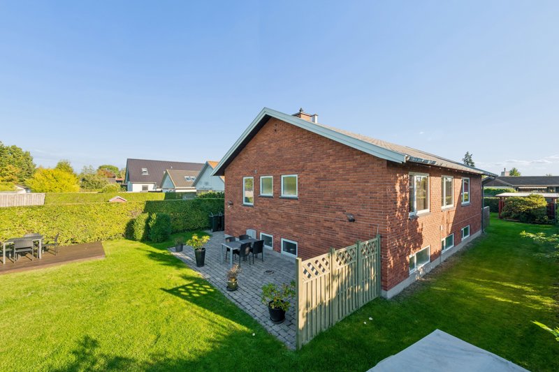 Property image number 2
