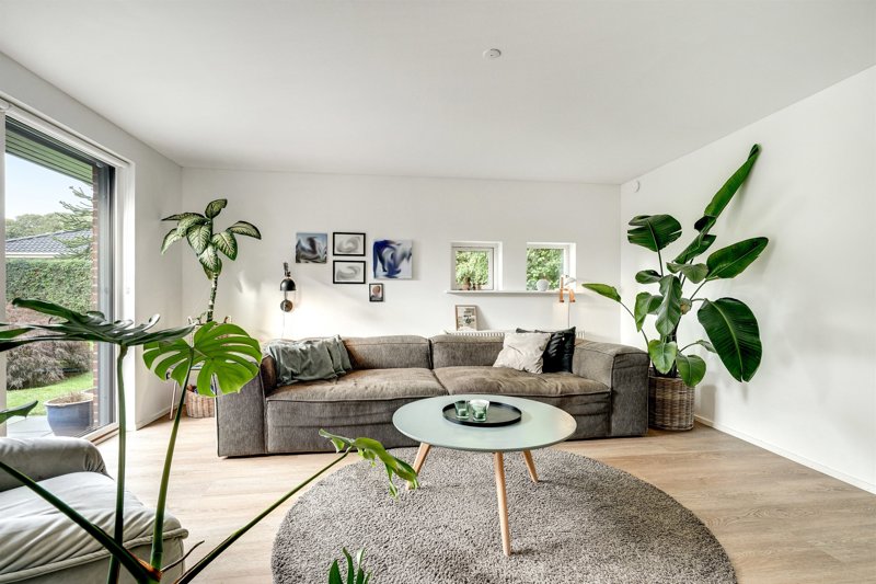 Property image number 2