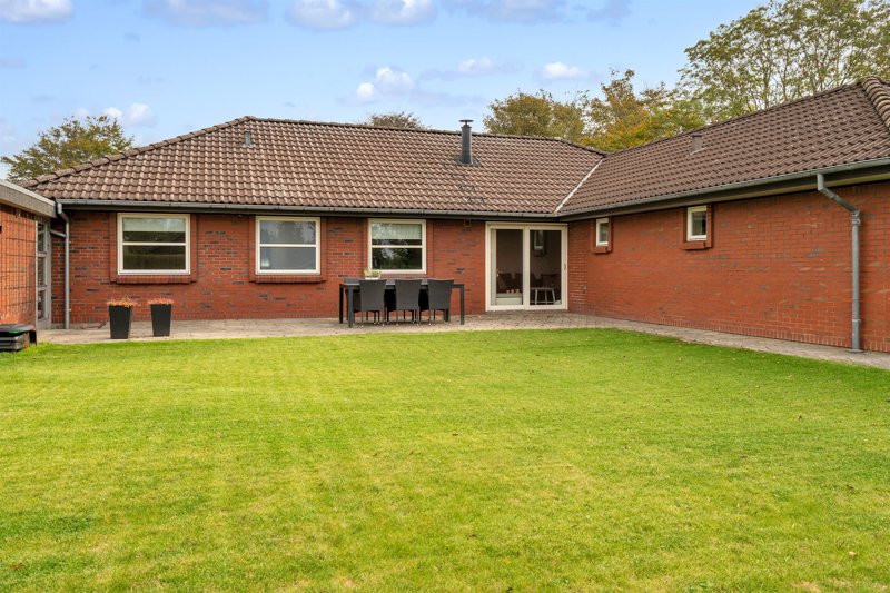 Property image number 2