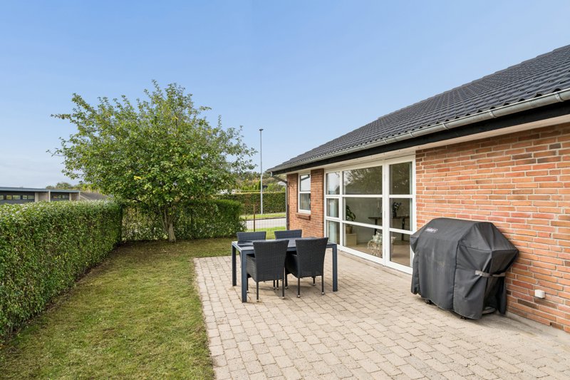 Property image number 2