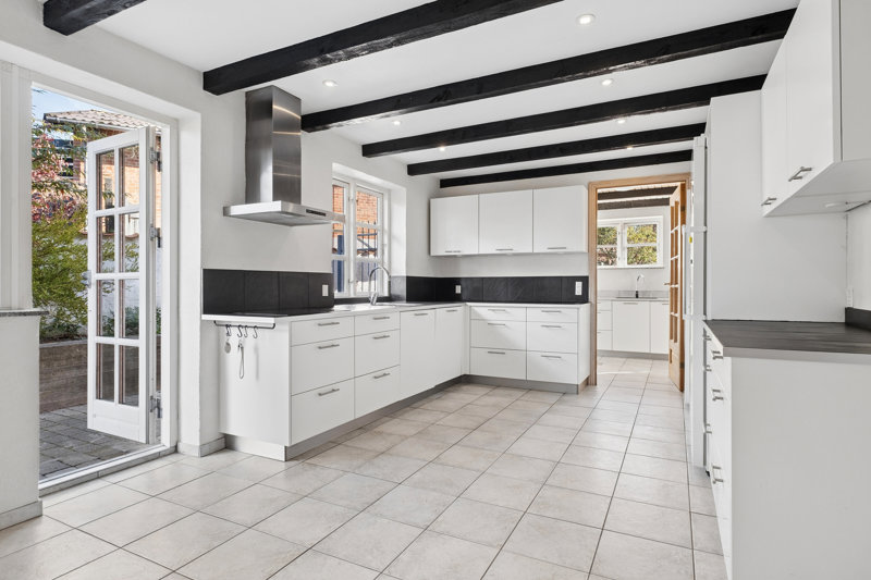 Property image number 3