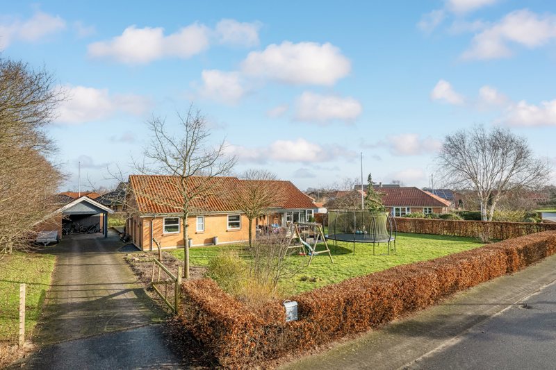 Property image number 2