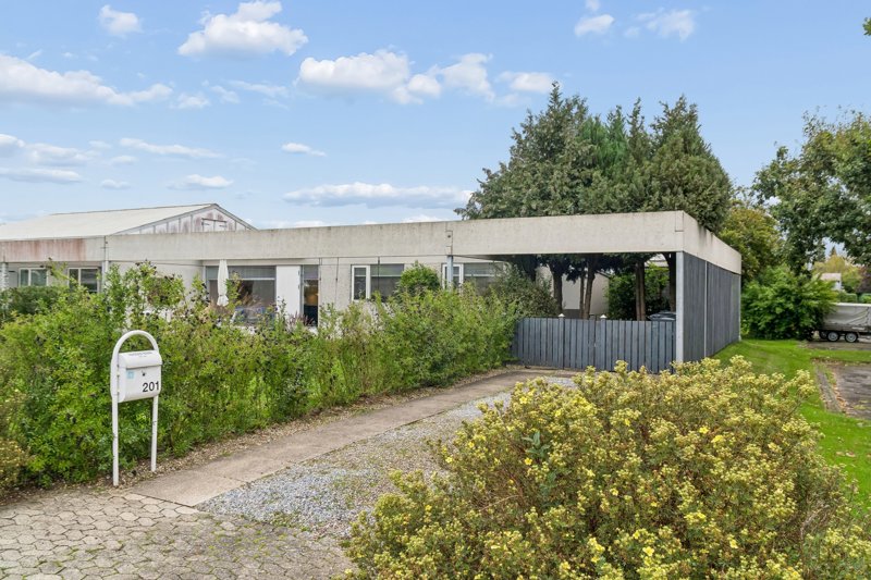 Property image number 1