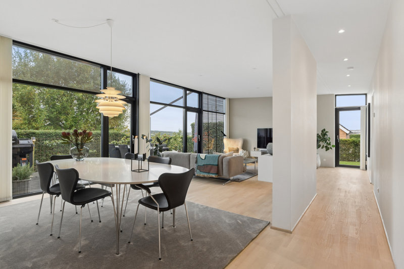 Property image number 3
