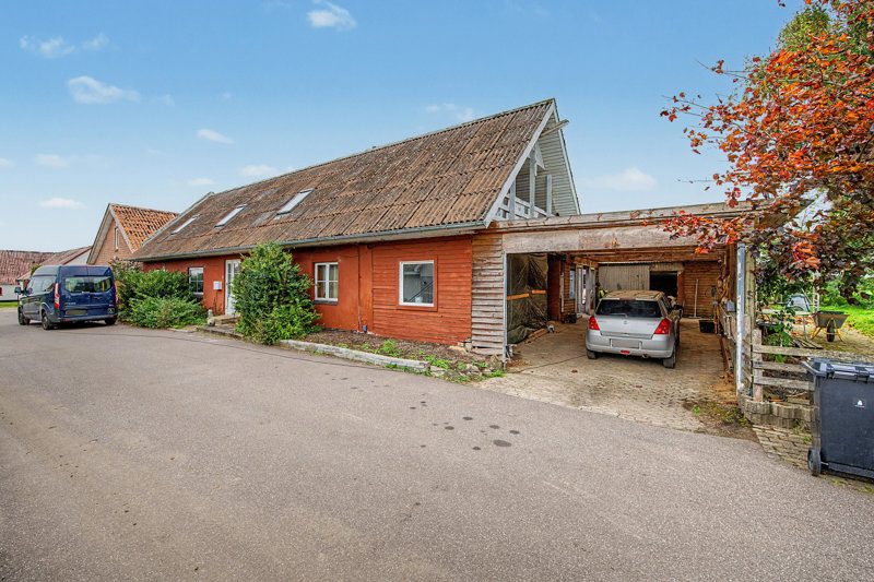 Property image number 2