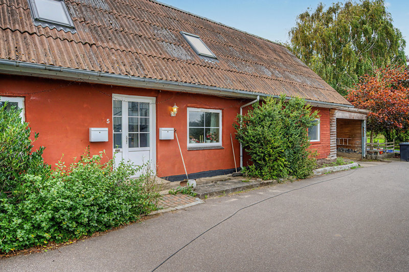 Property image number 3
