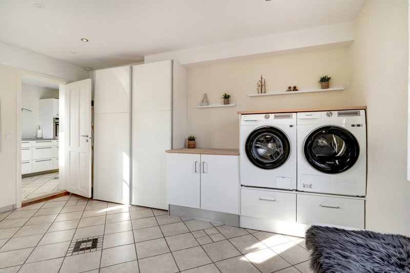 Property image number 6
