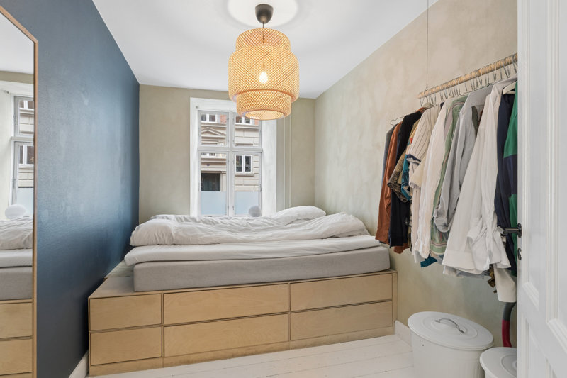 toggle-gallery-image
