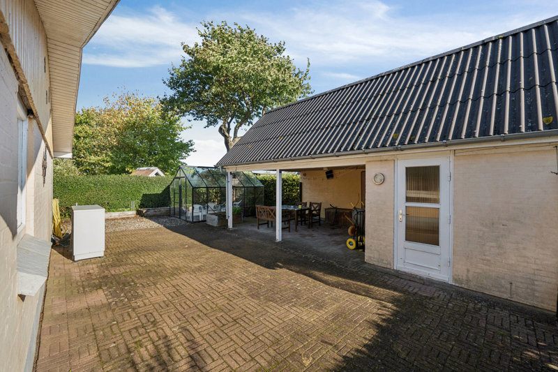 Property image number 3