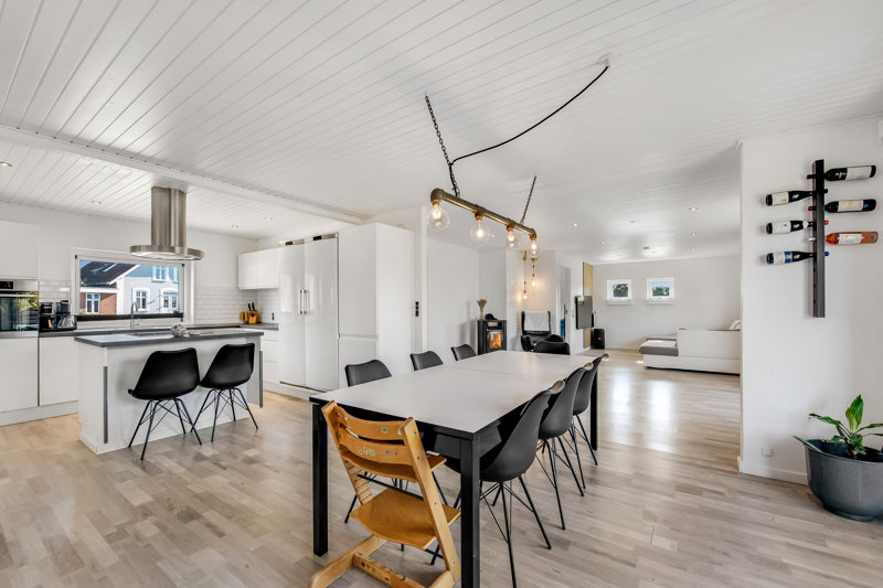 Property image number 8