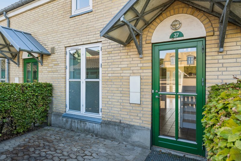 Property image number 2