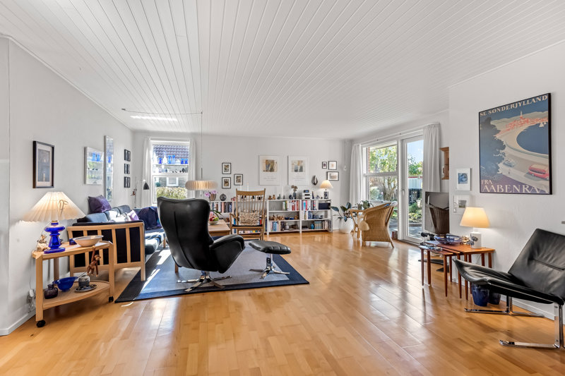 Property image number 8