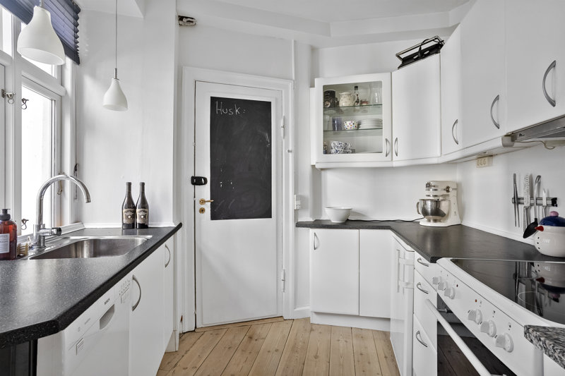 toggle-gallery-image