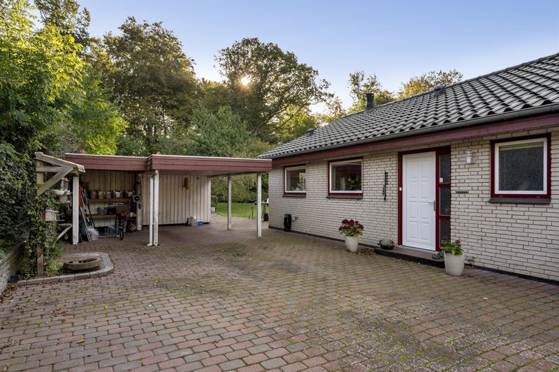 Property image number 3