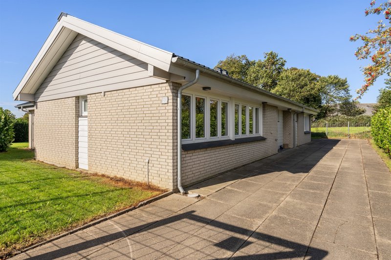 Property image number 2