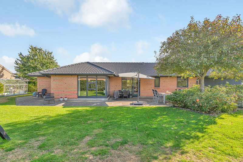 Property image number 1