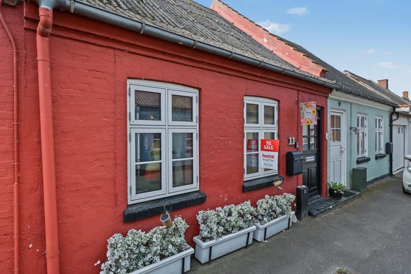 Property image number 2