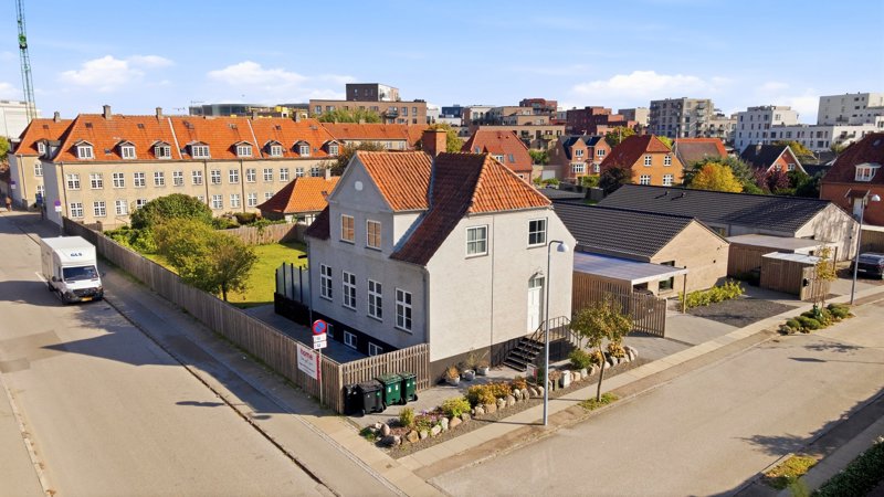Property image number 2